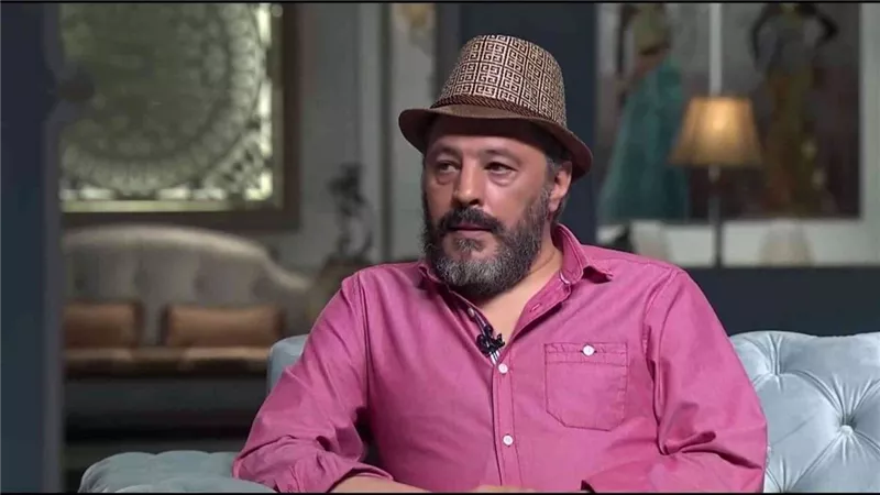 عمرو عبدالجليل: مش هجيب لأبني دور في المجال الفني.. لازم يتخدع ويعاني