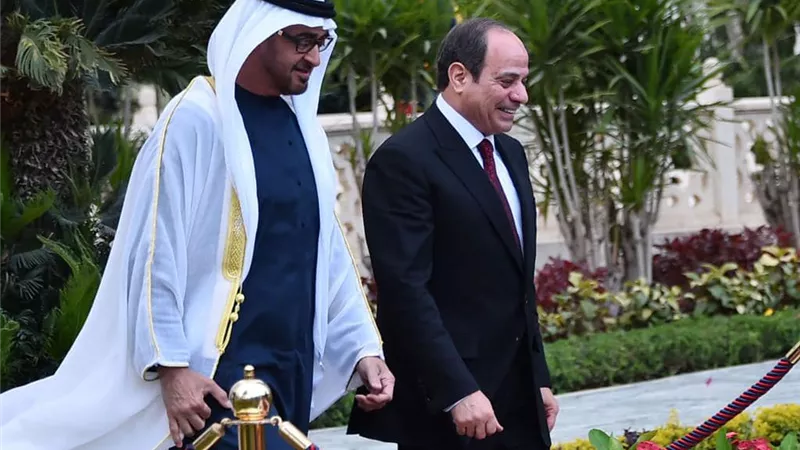 الرئيس السيسى يودع الشيخ محمد بن زايد آل نهيان في ختام زيارته لمصر