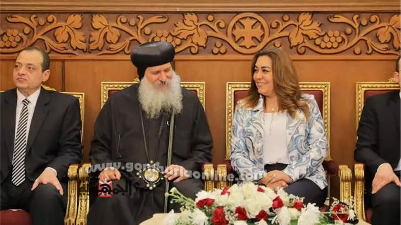 محافظ دمياط تزور كنيسة العذراء مريم للتهنئة بعيد القيامة المجيد