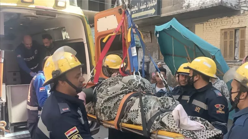 انقاذ سيدة تزن مائتي كيلو