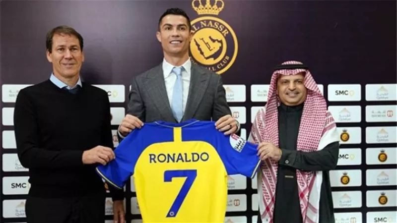 رسميا .. النصر السعودى يعلن إقالة مديره الفنى