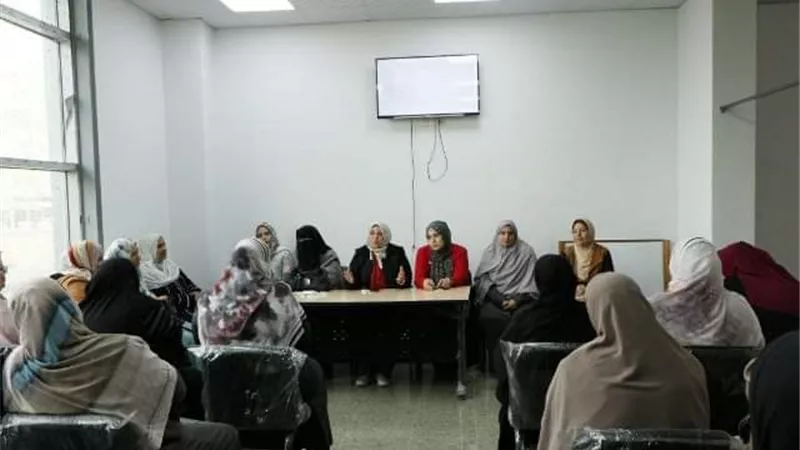 محافظ الشرقية يُشيد بمجهودات وحدة حماية الطفل