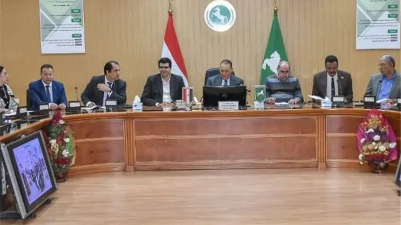 محافظ الشرقية يترأس اجتماع مجلس إدارة المناطق الصناعية