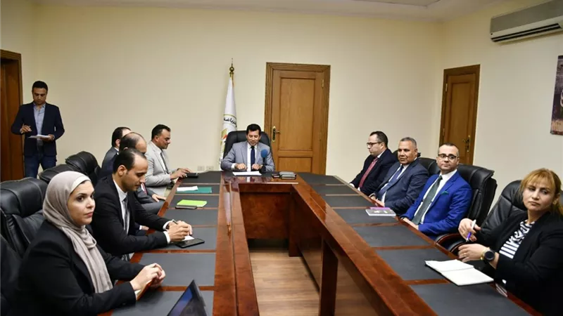وزير الرياضة يبحث الاستفادة بالخبرات البرتغالية لتطوير منظومة كرة القدم
