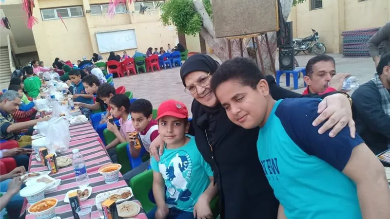 الإحتفال بيوم اليتيم و إفطار جماعي بمركز شباب ديرمواس