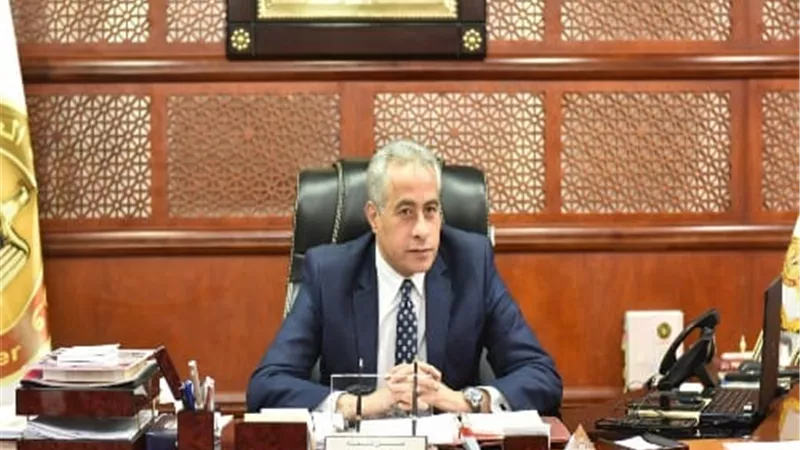 عودة مستحقات عمالة بالخارج ومواصلة تدريب الشباب على مهن مختلفة