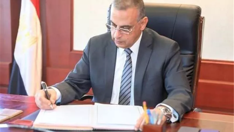 محافظ سوهاج يعلن رفع درجة الاستعداد لاستقبال أعياد القيامة