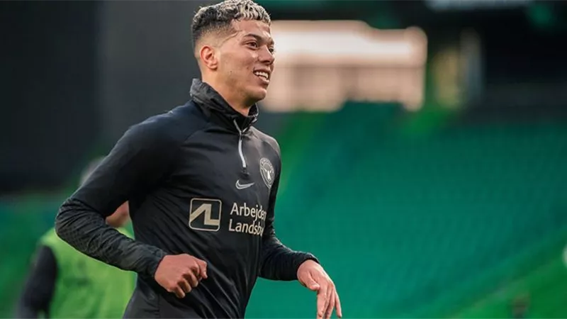 الأهلي يرد علي أنباء توقيع إمام عاشور