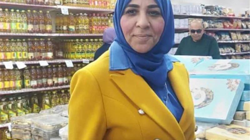 التموين: طرح 626 طن كعك وبسكويت بالمجمعات يومياً