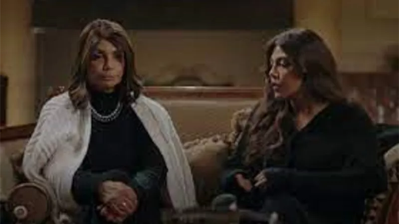 سوسن بدر تخبر ريهام حجاج بعودة الرجل الغريب.. وتسعى للبيع المدرسة