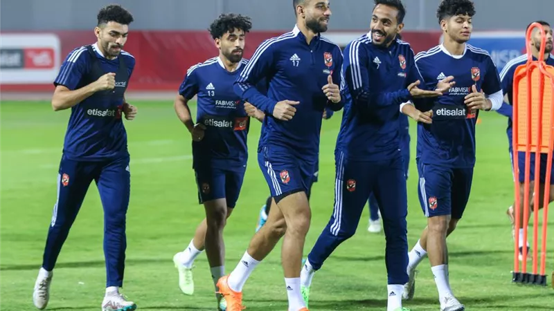 الأهلي يواصل تدريباته استعدادًا لمباراة سموحة فى الدورى