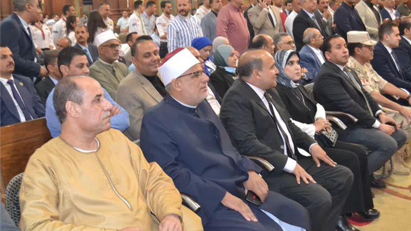 توزع الهدايا على الاطفال بكنائس الفيوم