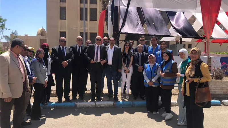 حماة الوطن بالسويس يهنئ اسقف السويس والأقباط بعيد القيامة المجيد