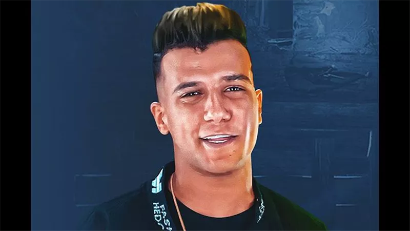 إسلام خليل مهاجما عصام صاصا وحمو بيكا: سرقوا أغاني لي