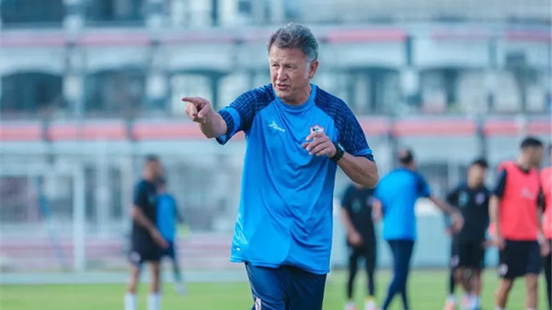 أوسوريو يعلن قائمة الزمالك لمواجهة المقاولون العرب