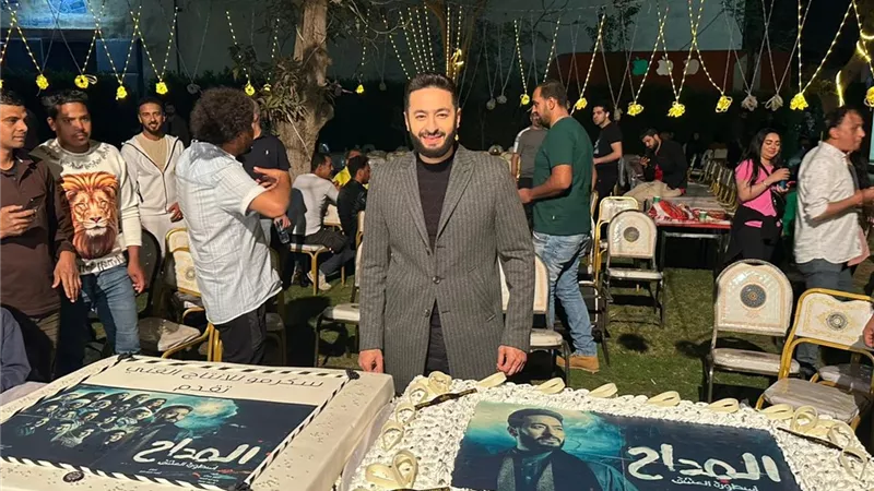 فركش.. حمادة هلال يحتفل بانتهاء تصوير 
