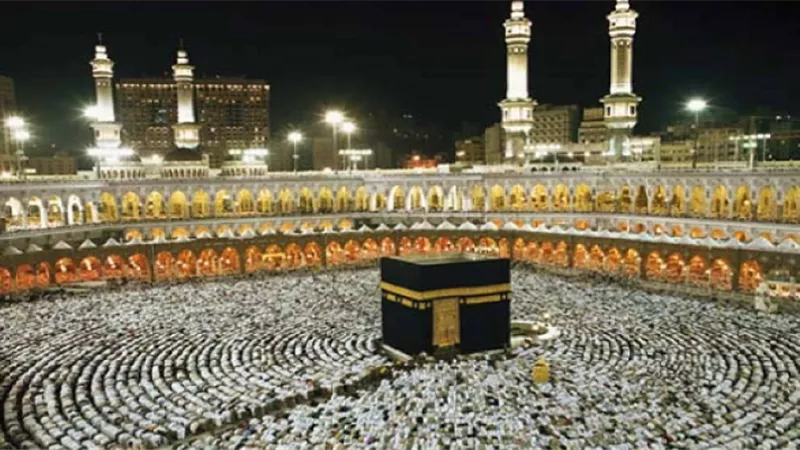 شئون الحرمين : 5ر1 مليون مصل ومعتمر في المسجد الحرام ليلة 26 رمضان