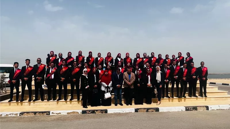 طلاب جامعة القناة يزورون الشركة الوطنية للثروة السمكية ..صور