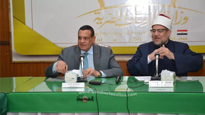 وزير التنمية المحلية: التنسيق مع الأوقاف في تشييد المساجد الجامعة