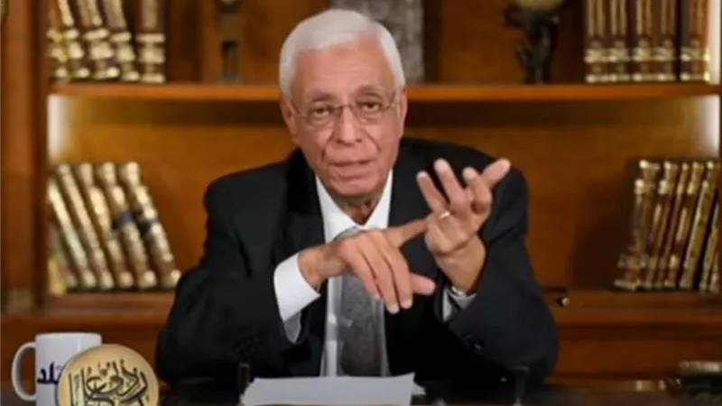حسام موافي يكشف عدد نبضات القلب في اليوم.. فيديو