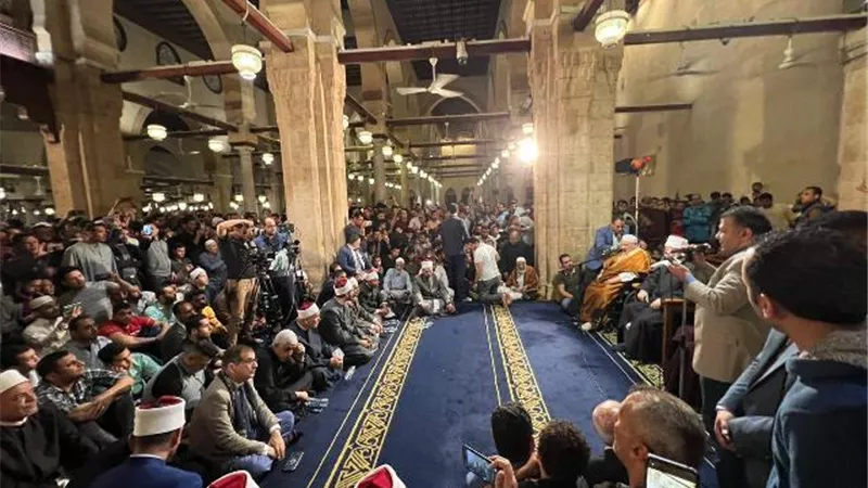 عمر هاشم:ليلة القدر نزل فيها القرآن تبيانا هاديا إلى أقوم السبل