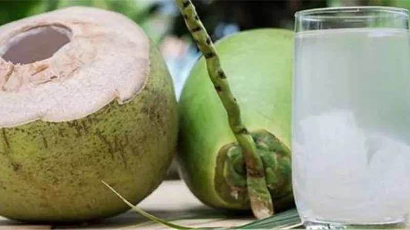 7 فوائد لشرب ماء جوز الهند لن تتوقعها