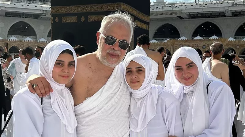 مدد يارب .. روجينا تؤدي مناسك العمرة بصحبة أسرتها