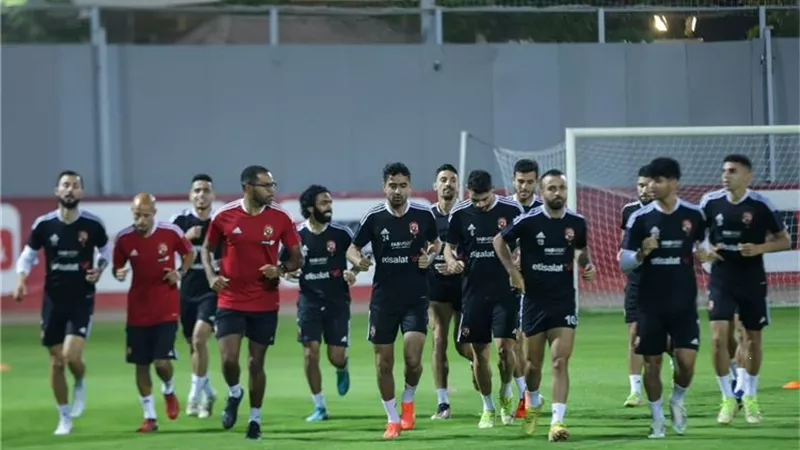 الأهلي يخوض مرانا استشفائيا استعدادًا لمواجهة الرجاء المغربي