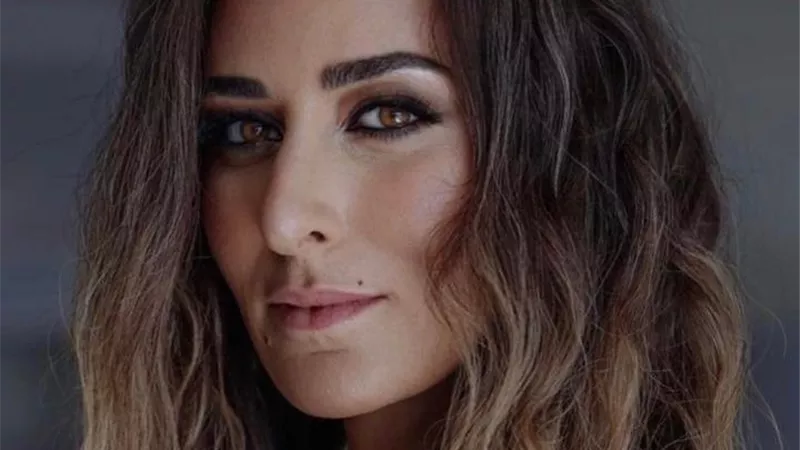بشعر كيرلى.. أمينة خليل تخطف القلوب فى أحدث إطلالتها