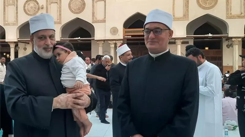وكيل الأزهر قدوة إنسانية في التعامل مع ضيوف الأزهر