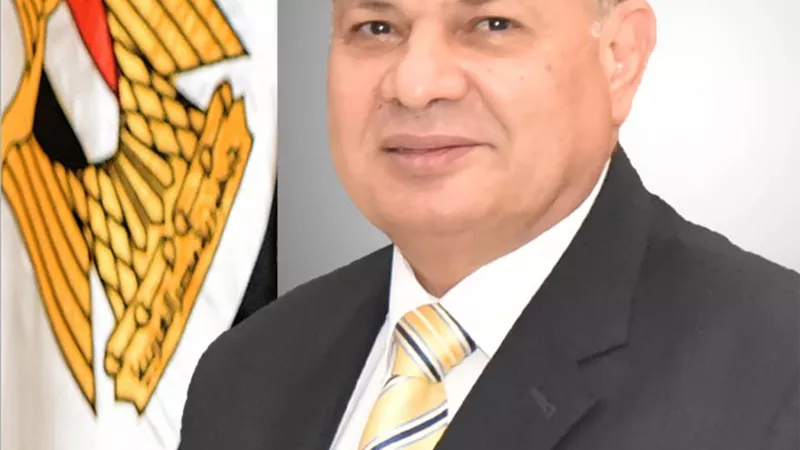 محافظ أسيوط يهنئ رئيس الجمهورية والشعب المصري بمناسبة عيد الفطر