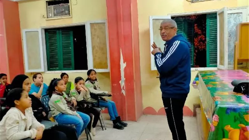 سلسلة ندوات وفاعليات بيئية بمختلف مراكز الشباب بأسوان