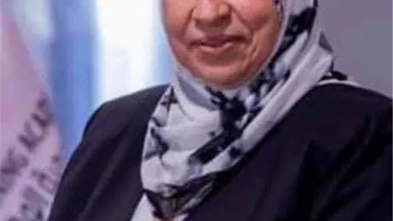 وفاه منال الغندور سكرتير مساعد محافظة الدقهلية
