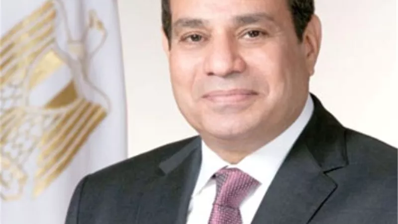 محافظ بني سويف يهنئ الرئيس السيسي بعيد الفطر المبارك