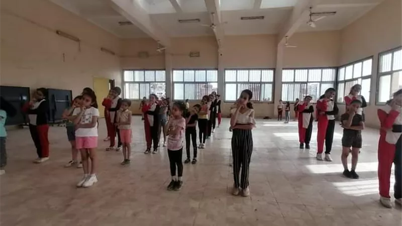 استمرار متابعة شعبة العروض الرياضية للطلائع بمركز شباب سوهاج
