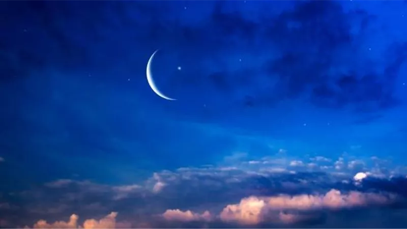 قطر تعلن الجمعة أول أيام عيد الفطر