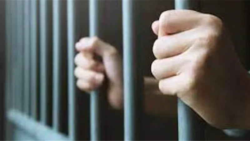 ضبط شخصين بـ كيلو حشيش في القاهرة