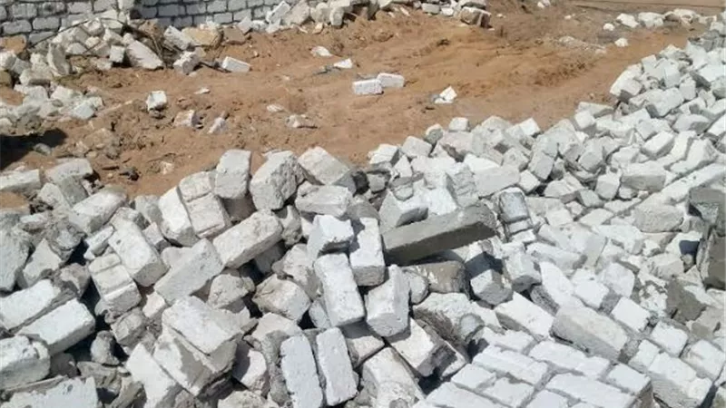 ازالة حالة تعدى على ارض زراعية بقرية محمد كريم بالسويس