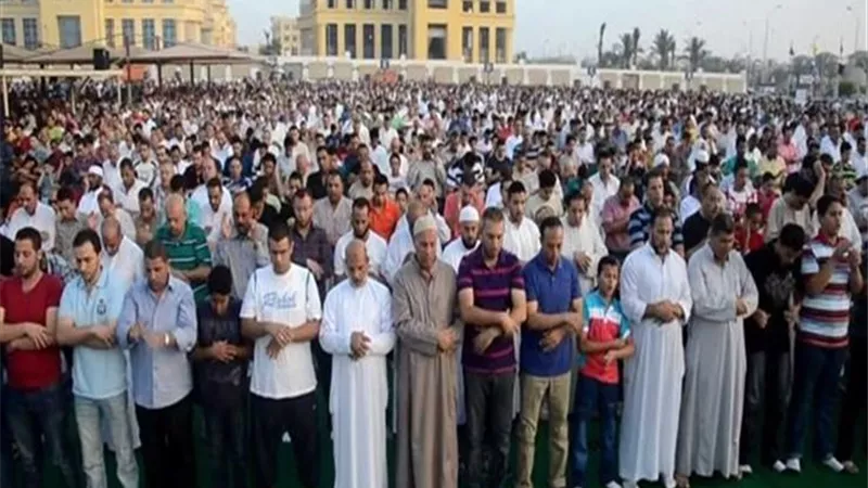موعد صلاة عيد الفطر 2023 غداً الجمعة بعد ثبوت رؤية الهلال