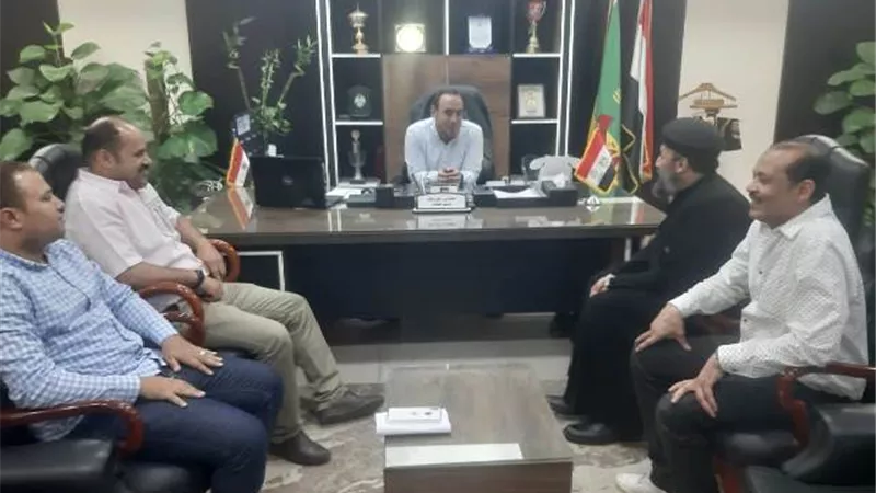 قيادات الكنيسة مدينة الشروق يقدمون التهنئة للجهاز بعيد الفطر/ صور