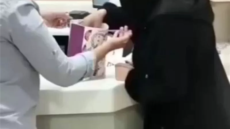 كعك وبيتي فور العيد من 
