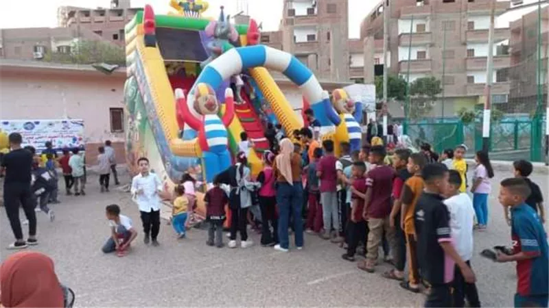 العيد في الداخلة لمة وفرحة وهدايا للصغار بالقرى السياحية