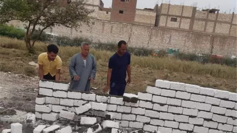 حملات النظافة لرفع 100 طن مخلفات بالمنيا في العيد