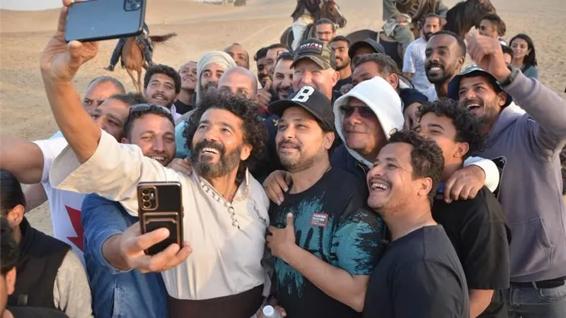 ماذا قال خالد النبوي لأسرة مسلسل 