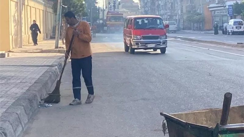 رفع 26 ألف طن مخلفات صلبة و 76 طن خطرة بالإسكندرية