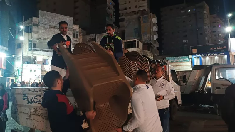 حملات مكبرة لإزالة الإشغالات بأحياء الأسكندرية