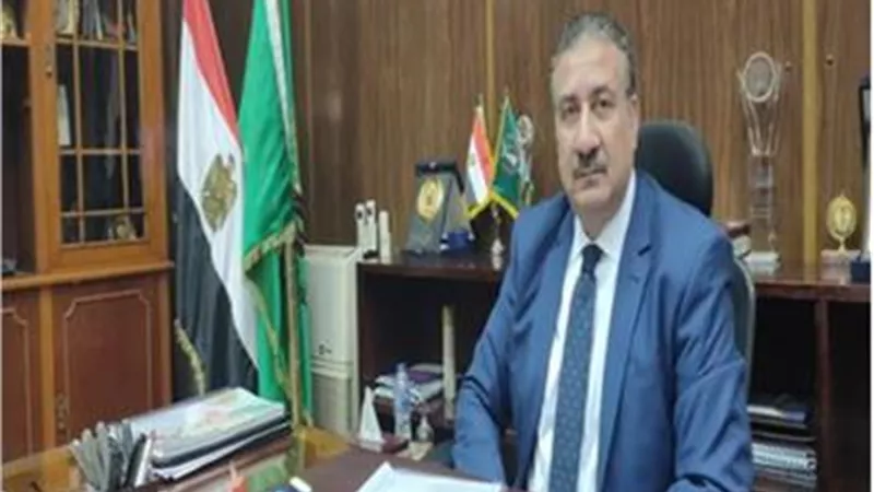 محافظ المنوفية: رفع أكثر من 74 ألف طن قمامة خلال الشهر الجاري