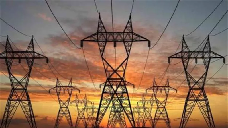 الكهرباء: استثمار 2 مليار جنيه لتطوير الشبكات بجنوب سيناء