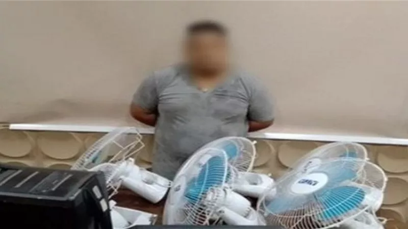 القبض على المتهم بسرقة محتويات مدرسة في بدر