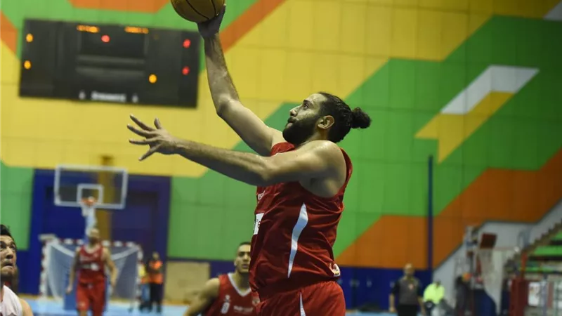 سيف سمير: الأهلي كبير بتاريخه وبطولاته.. والجميع في حالة تركيز شد